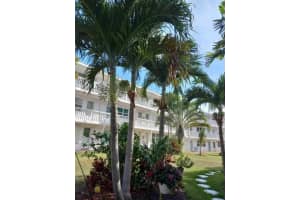 238  Hibiscus Ave   327, Lauderdale By The Sea, FL 33308 Sold 12/02/22