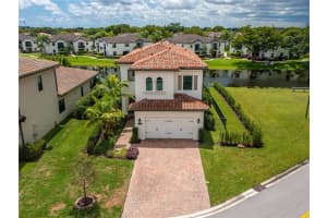 11854 SW 13th Ct, Pembroke Pines, FL 33025 Sold 10/26/22