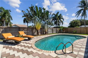 407 NW 72nd St, Boca Raton, FL 33487 Sold 11/21/22