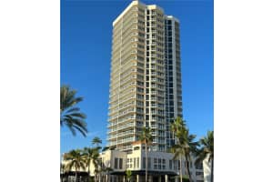 7330  Ocean Ter   1002, Miami Beach, FL 33141 Sold 02/15/23