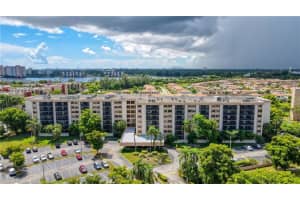 900 NE 195th St   505, North Miami Beach, FL 33179 Sold 12/01/22