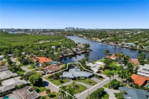 2001 NE 31st Ave, Fort Lauderdale, FL 33305 Sold 11/04/22