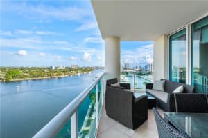 3055  Harbor Dr   1402, Fort Lauderdale, FL 33316 Sold 09/26/23