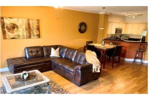 12125 SW 5th Ct, Pembroke Pines, FL 33025 Sold 12/27/22