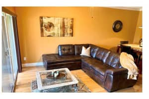 12125 SW 5th Ct, Pembroke Pines, FL 33025 Sold 12/27/22