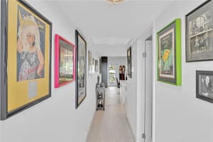 801 NE 18th Ct   401, Fort Lauderdale, FL 33305 Sold 10/20/22
