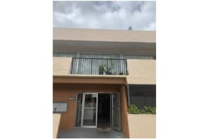 488 NE 18th Ave   208, Homestead, FL 33033 Sold 12/06/22
