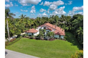 11795 NW 2nd St, Plantation, FL 33325, Sold 11/21/22