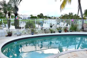 1045  Cedar Falls Dr, Weston, FL 33327 Sold 11/15/22