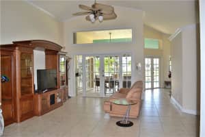 1045  Cedar Falls Dr, Weston, FL 33327 Sold 11/15/22