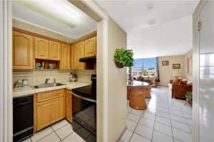 2899  Collins Ave   536, Miami Beach, FL 33140 Sold 12/29/22