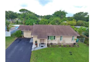 7811 NW 74th Ave, Tamarac, FL 33321 Sold 10/19/22