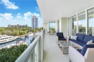 411 S New River Dr E, Fort Lauderdale, FL 33301, Sold 10/26/22