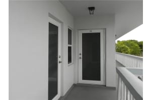 608 NE 2nd St   336, Dania Beach, FL 33004 Sold 11/29/22