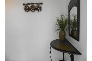 608 NE 2nd St   336, Dania Beach, FL 33004 Sold 11/29/22