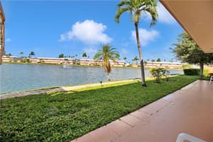 900 SW 10th Ter   10s, Hallandale Beach, FL 33009 Sold 11/14/22