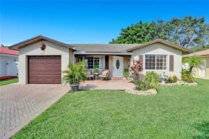 8201  NW 105th Ave, Tamarac, FL 33321 Sold 11/29/22