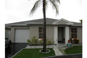 5925 Woodland Point Pl, Tamarac, FL 33319, Sold 12/21/22