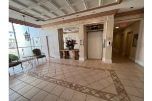 18051  Biscayne Blvd   903, Aventura, FL 33160 Sold 02/14/23