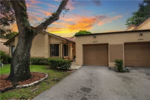 5253  Gate Lake Rd, Tamarac, FL 33319 Sold 11/15/22