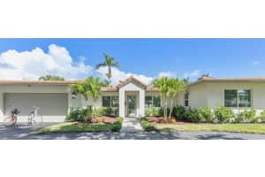 2631 NE 49th St, Lighthouse Point, FL 33064 Sold 10/27/22