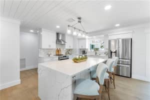 2631 NE 49th St, Lighthouse Point, FL 33064 Sold 10/27/22
