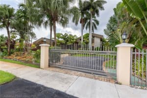 2890 127th Ave, Miami, Florida 33175