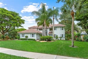 2851 Hampton Cir W, Delray Beach, FL 33445, Sold 12/22/22