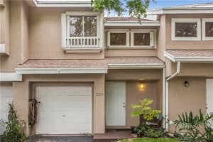 2260 Discovery Cir W, Deerfield Beach, FL 33442, Sold 11/09/22