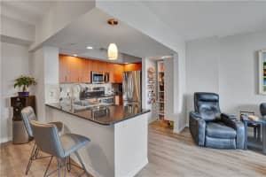 100 N Federal Hwy   524, Fort Lauderdale, FL 33301 Sold 10/26/22