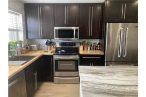 2016 S Federal Hwy   406, Boynton Beach, FL 33435 Sold 02/01/23