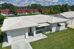 8515 NW 59th Pl, Tamarac, FL 33321 Sold 11/30/22
