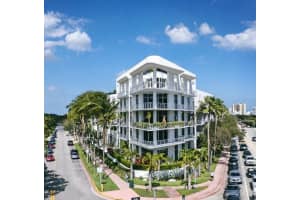 2001  Meridian Ave   328, Miami Beach, FL 33139 Sold 12/13/22