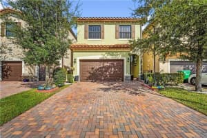 5814 NW 46th Ln, Lauderhill, FL 33319, Sold 11/22/22