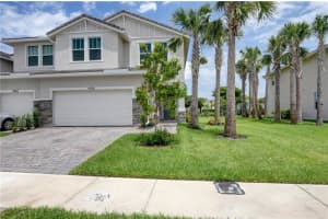 4300  Veleiros Ave   4300, Deerfield Beach, FL 33064 Sold 11/23/22