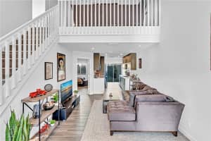 330 SE 2nd Ave   C4, Deerfield Beach, FL 33441 Sold 12/16/22