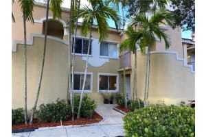 7850 NW 6th St   104, Pembroke Pines, FL 33024 Sold 11/07/22