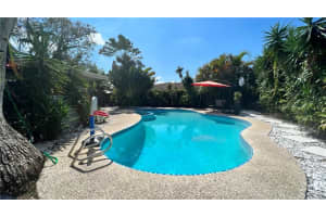 7103 NW 82nd St, Tamarac, FL 33321, Sold 11/03/22