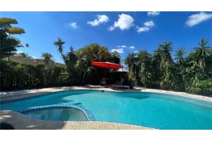 7103 NW 82nd St, Tamarac, FL 33321, Sold 11/03/22