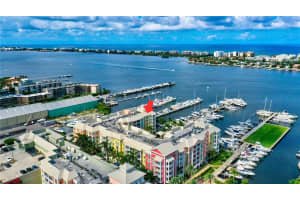 806 E Windward Way   101, Lantana, FL 33462 Sold 11/30/22