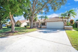 5485 NW 60th Dr, Coral Springs, FL 33067, Sold 12/15/22