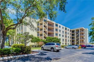 3223 Riverside Dr, Coral Springs, FL 33065, Sold 11/10/22
