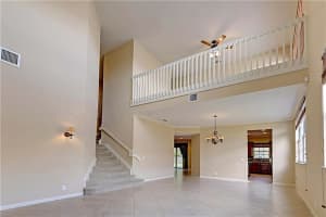 9693 Cobblestone Creek Dr, Boynton Beach, FL 33472, Sold 04/27/23
