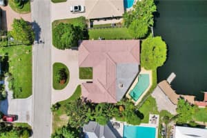 2871 NE 55th Ct, Fort Lauderdale, FL 33308 Sold 06/14/23