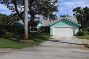 1863 NW 22nd St, Stuart, FL 34994, Sold 01/17/23
