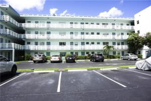 4090 NW 42nd Ave   304, Lauderdale Lakes, FL 33319 Sold 01/20/23