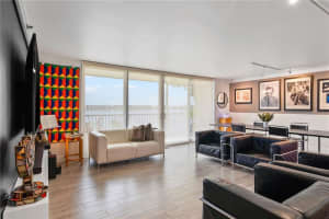 105  Lake Emerald Dr   216, Oakland Park, FL 33309 Sold 10/27/22