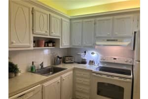 5620 SW 3rd Pl   212, Margate, FL 33068 Sold 11/09/22