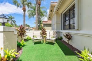 9266  Isles Cay Dr, Delray Beach, FL 33446 Sold 11/21/22