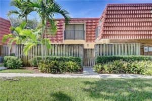 738 NW 99th Circle   738, Plantation, FL 333024 Sold 12/01/22